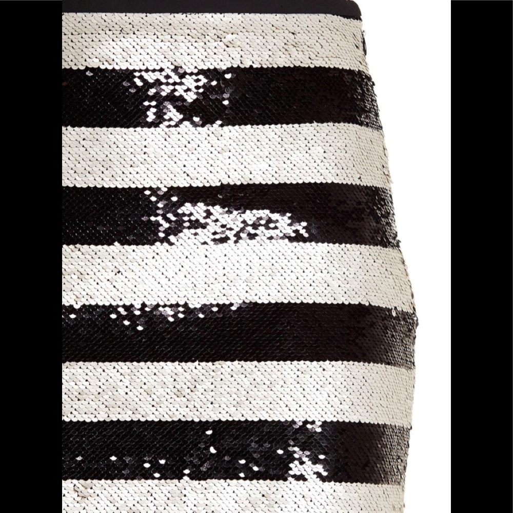 Sequence Vince Camuto